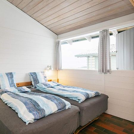 6 Person Holiday Home On A Holiday Park In ハンストホルム エクステリア 写真