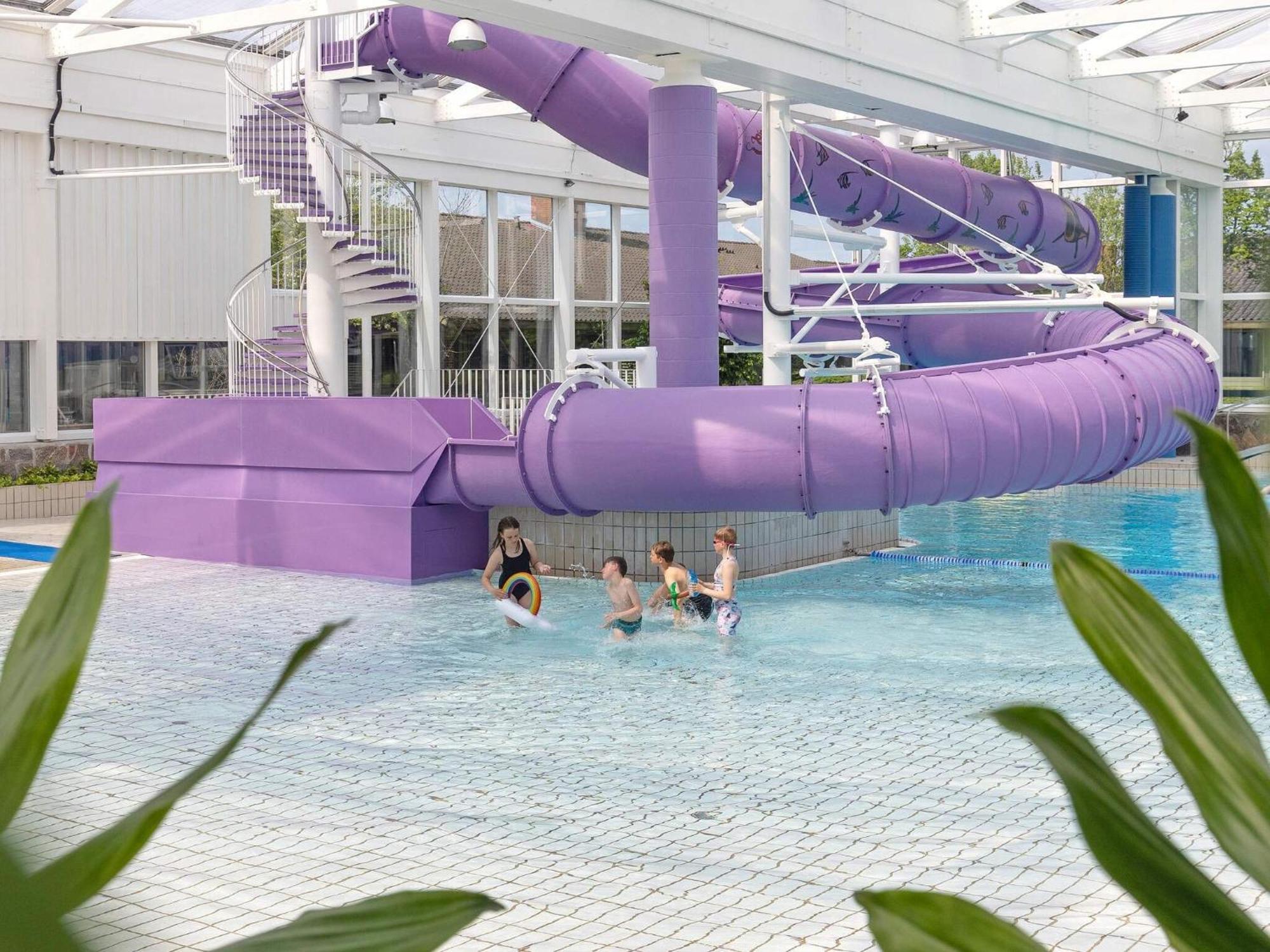 6 Person Holiday Home On A Holiday Park In ハンストホルム エクステリア 写真