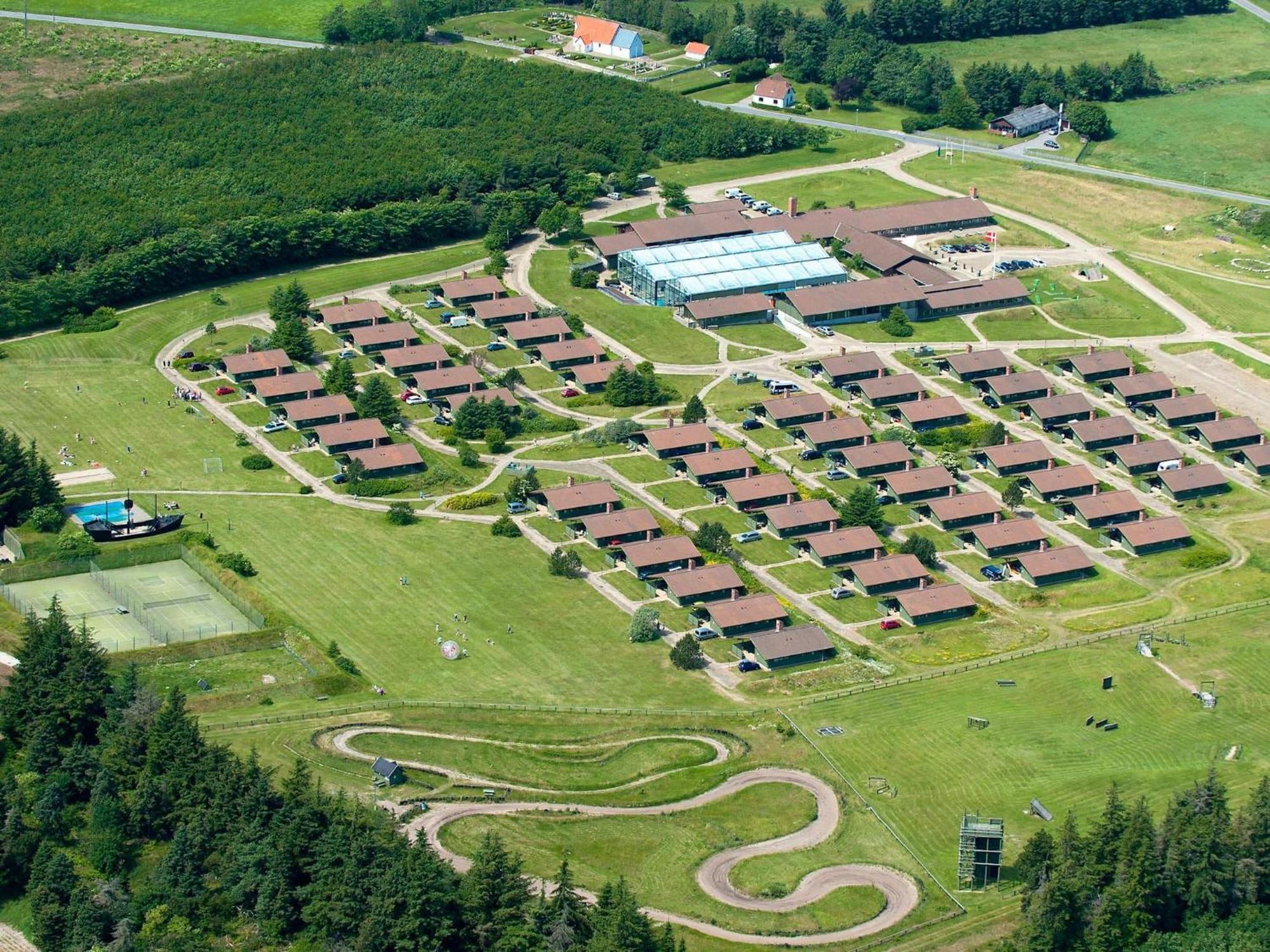 6 Person Holiday Home On A Holiday Park In ハンストホルム エクステリア 写真
