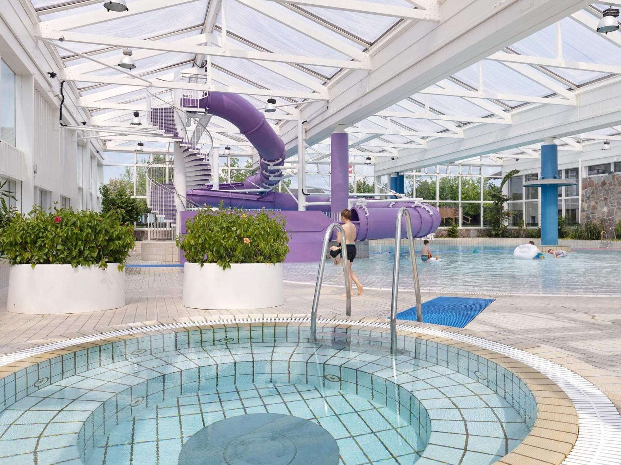 6 Person Holiday Home On A Holiday Park In ハンストホルム エクステリア 写真